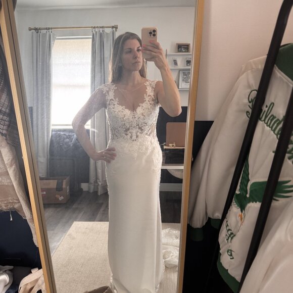 NEVER WORN WAITOMO WEDDING DRESS SIZE 10 - Picture 1 of 11